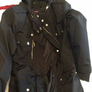 Calvin Klein wind breaker/rain coat